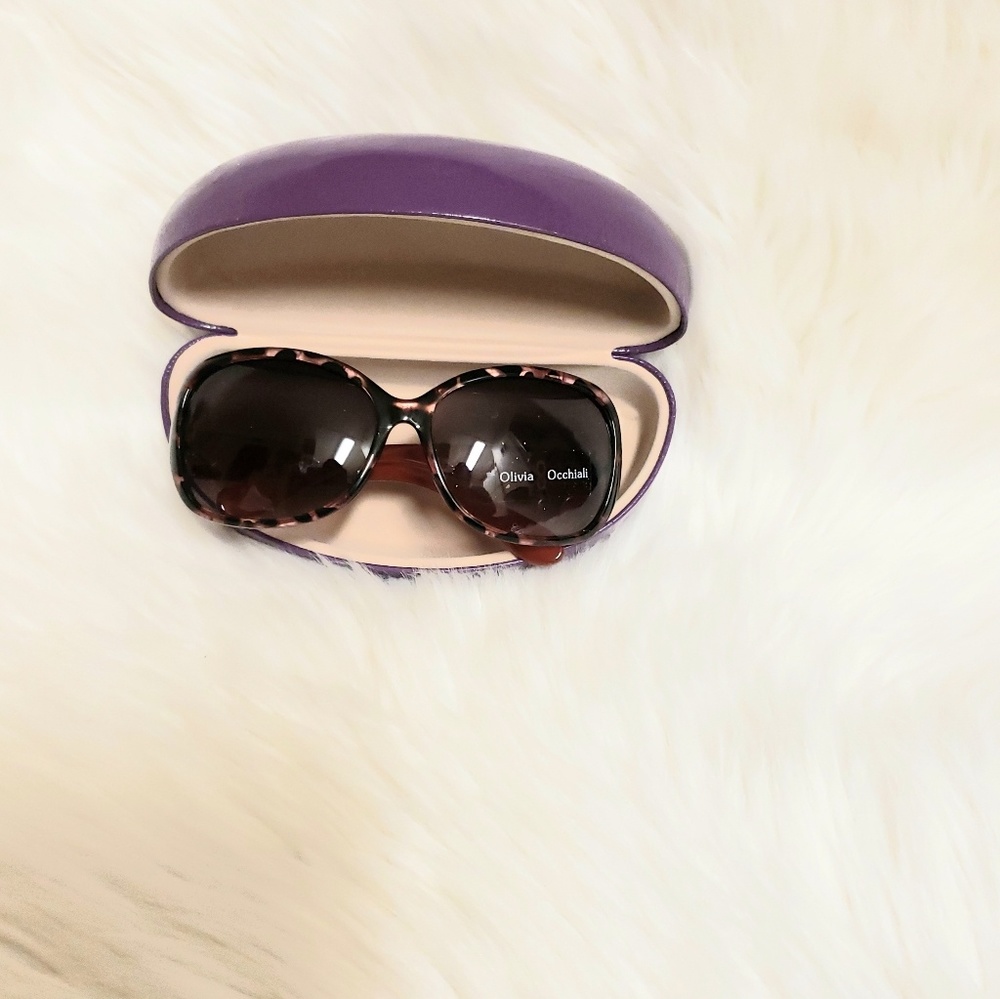 Olivia Occhiali Sunglasses with Beautiful Case